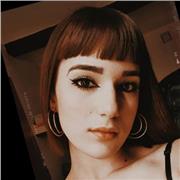 Studentessa dell'ultimo anno di un liceo scientifico. Ho iniziato facendo lo scientifico tradizionale, per poi cambiare in scienze applicate